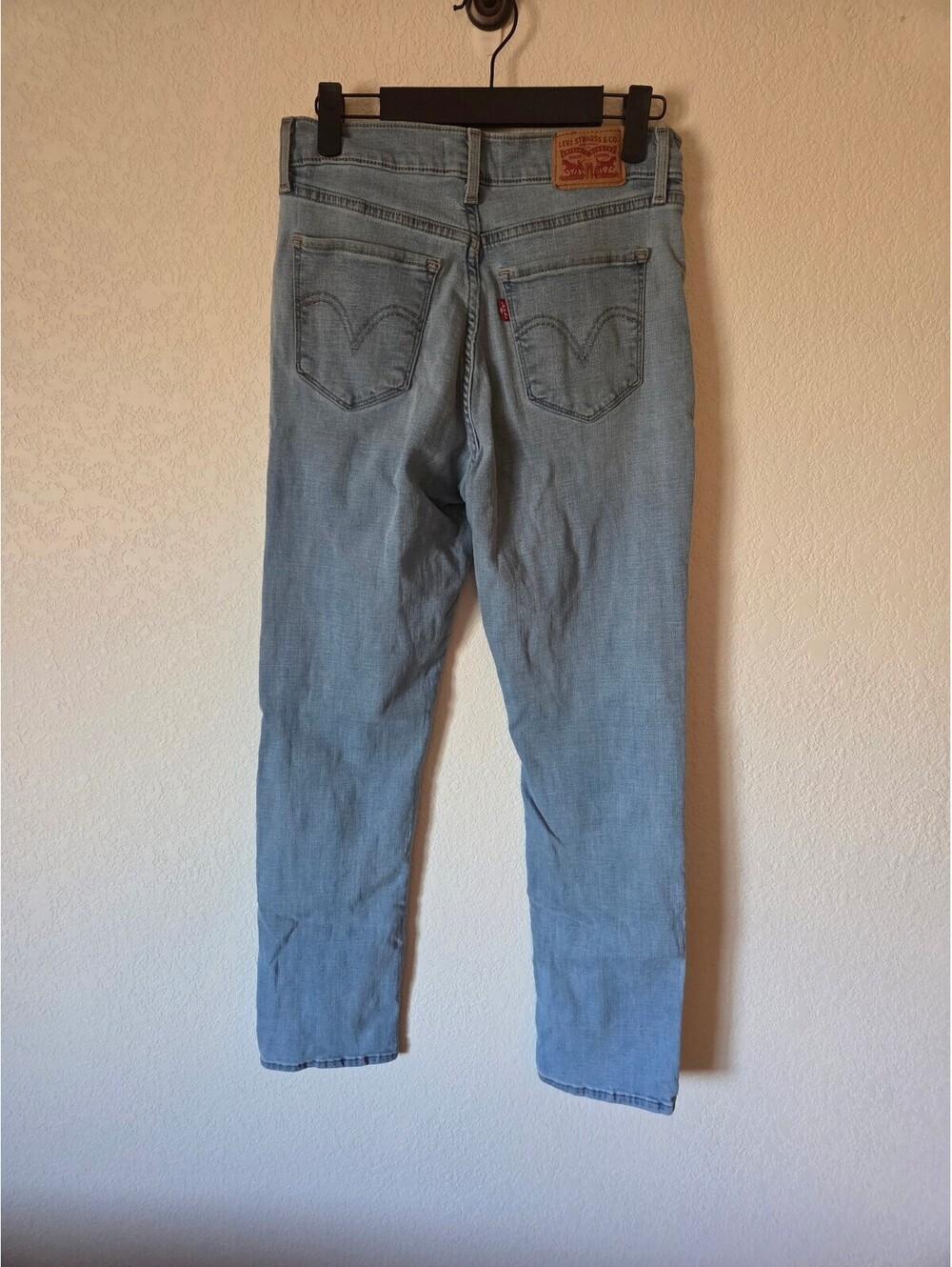 Levi's 550 Relaxed Fit Men's Jeans W32 L32 Light Blue Denim